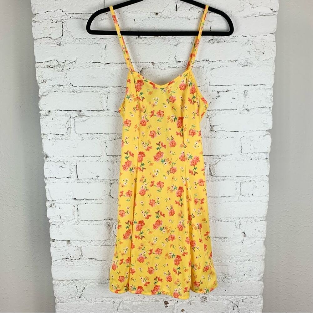 Fredrick’s of Hollywood Vintage Mini Floral Lace Up Dress M